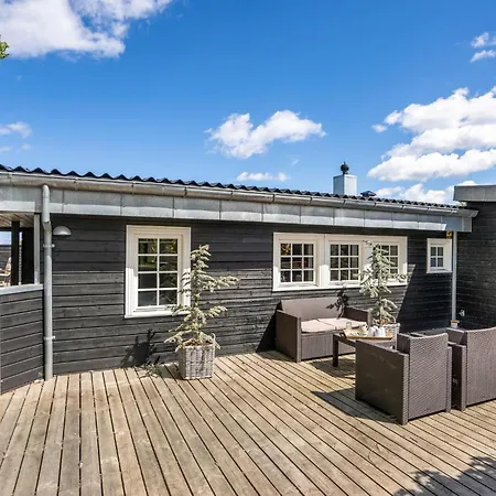 5 Bedroom Beautiful In * Otterup